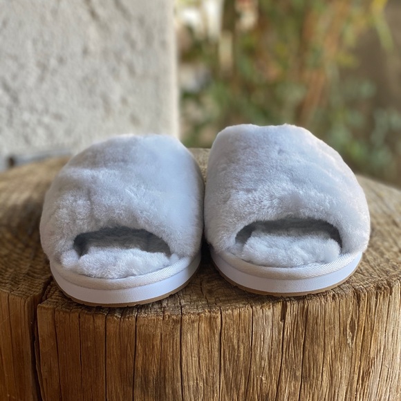 UGG Shoes - UGG ANNIA PEEP TOE